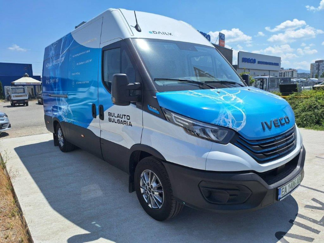 IVECO 35S14E/P - Kravas mikroautobuss, Elektriskais furgons: foto 4 IVECO 35S14E/P - Kravas mikroautobuss, Elektriskais furgons: foto 4