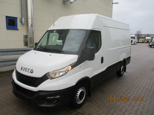 IVECO Daily 35S16V - Kravas mikroautobuss: foto 1 IVECO Daily 35S16V - Kravas mikroautobuss: foto 1
