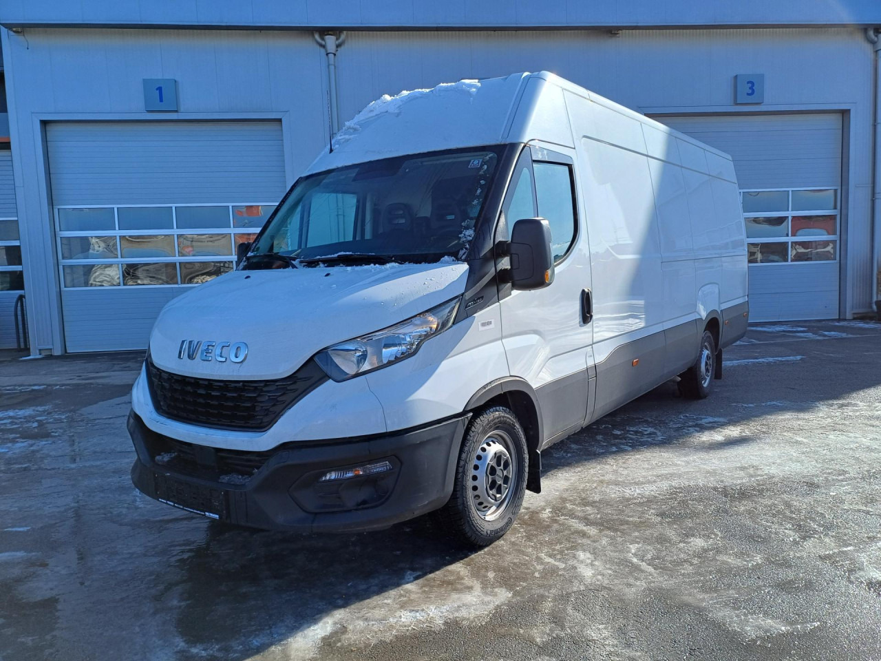 IVECO Daily 35S16V - Kravas mikroautobuss: foto 1 IVECO Daily 35S16V - Kravas mikroautobuss: foto 1
