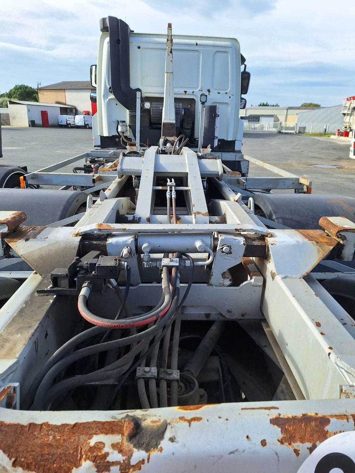 DAF CF - Pacēlājs ar āķi: foto 4 DAF CF - Pacēlājs ar āķi: foto 4