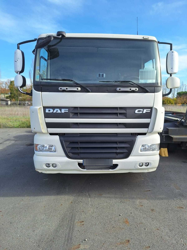 DAF CF - Pacēlājs ar āķi: foto 2 DAF CF - Pacēlājs ar āķi: foto 2