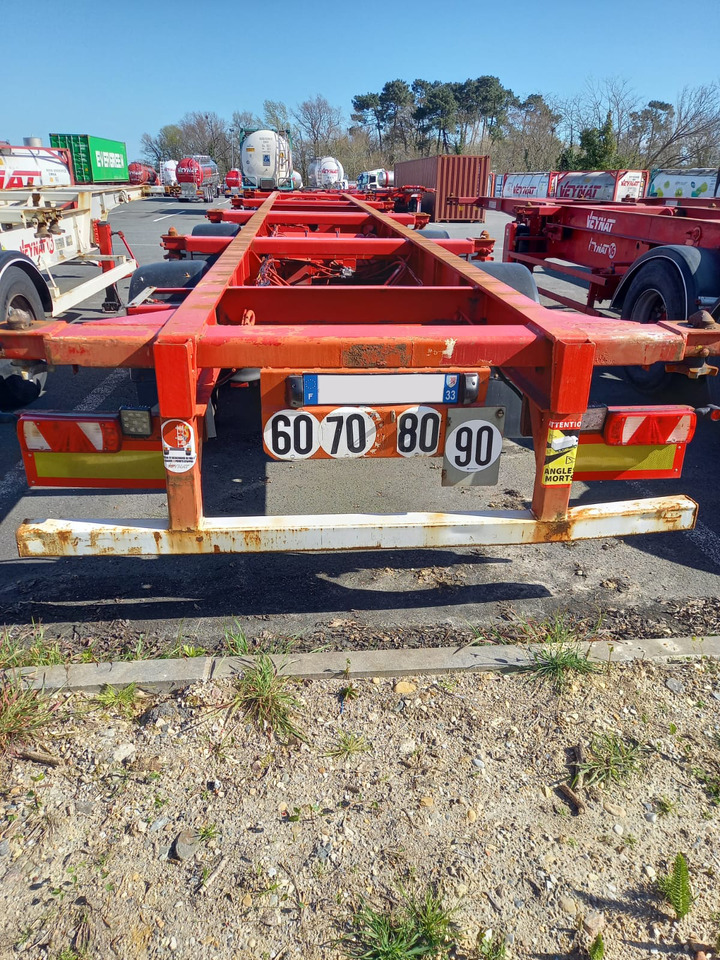 FRUEHAUF - Puspiekabe noņemamā virsbūve/ Konteineru vedējs: foto 4 FRUEHAUF - Puspiekabe noņemamā virsbūve/ Konteineru vedējs: foto 4