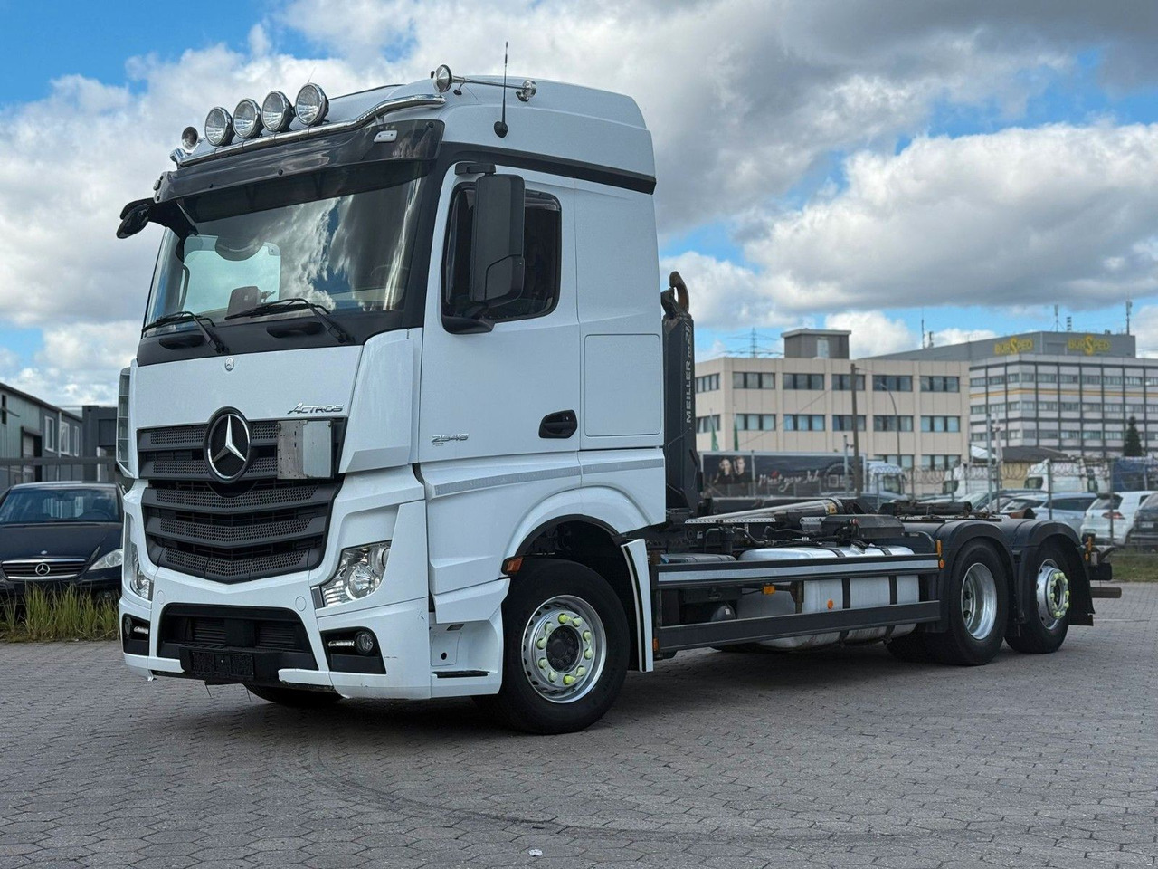 Mercedes-Benz Actros 2548 Meiller+ Funk+6x2 - Pacēlājs ar āķi: foto 1 Mercedes-Benz Actros 2548 Meiller+ Funk+6x2 - Pacēlājs ar āķi: foto 1
