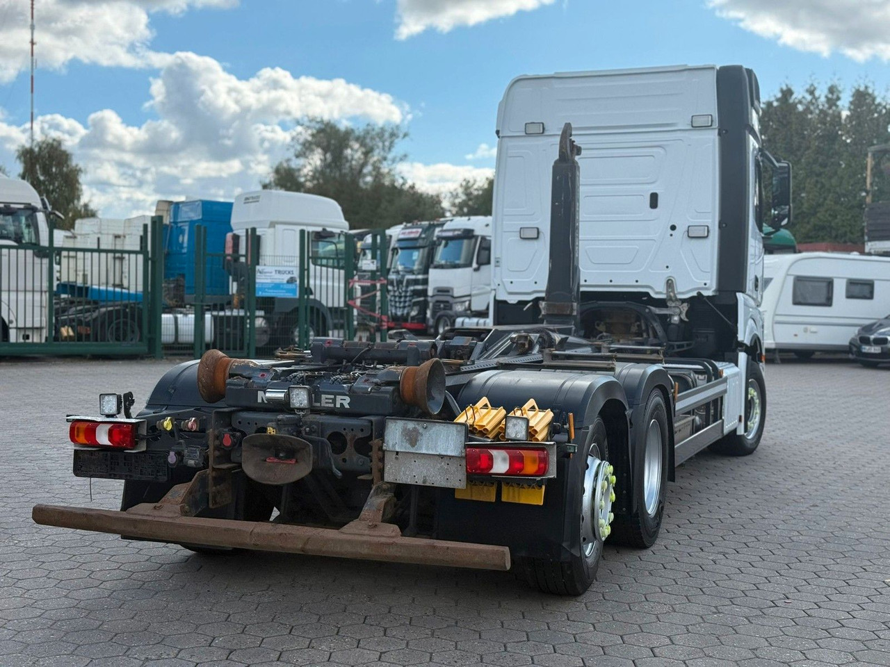 Mercedes-Benz Actros 2548 Meiller+ Funk+6x2 - Pacēlājs ar āķi: foto 4 Mercedes-Benz Actros 2548 Meiller+ Funk+6x2 - Pacēlājs ar āķi: foto 4