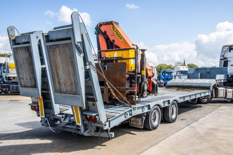 Castera CRANE/KRAN/GRUE-PALFINGER 22002 (2xHydr.) - Puspiekabe zema profila platforma: foto 5 Castera CRANE/KRAN/GRUE-PALFINGER 22002 (2xHydr.) - Puspiekabe zema profila platforma: foto 5