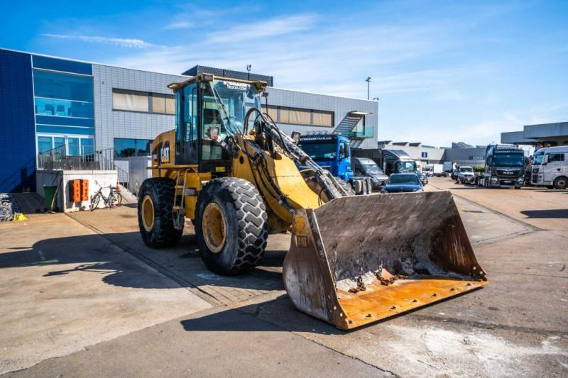 Caterpillar CAT 924G // GODET 3m3 - Riteņu iekrāvējs: foto 2 Caterpillar CAT 924G // GODET 3m3 - Riteņu iekrāvējs: foto 2