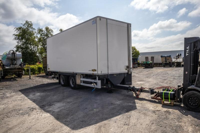 Chereau CHEREAU+CARRIER+DHOLLANDIA 2.5 T. - Piekabe slēgtā virsbūve: foto 4 Chereau CHEREAU+CARRIER+DHOLLANDIA 2.5 T. - Piekabe slēgtā virsbūve: foto 4