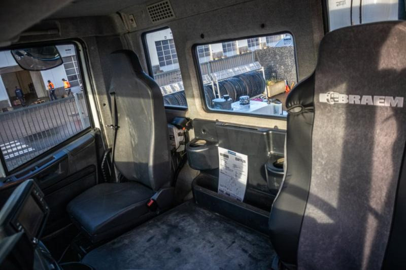 Betonvedējs Iveco EUROTRAKKER 400+BAND/TAPIS/BELT-T40: foto 7