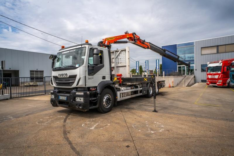 Iveco STRALIS 360 +PK 18002/3xExt. - Bortu kravas automašīna/ Platforma, Kravas auto ar manipulatoru: foto 1 Iveco STRALIS 360 +PK 18002/3xExt. - Bortu kravas automašīna/ Platforma, Kravas auto ar manipulatoru: foto 1