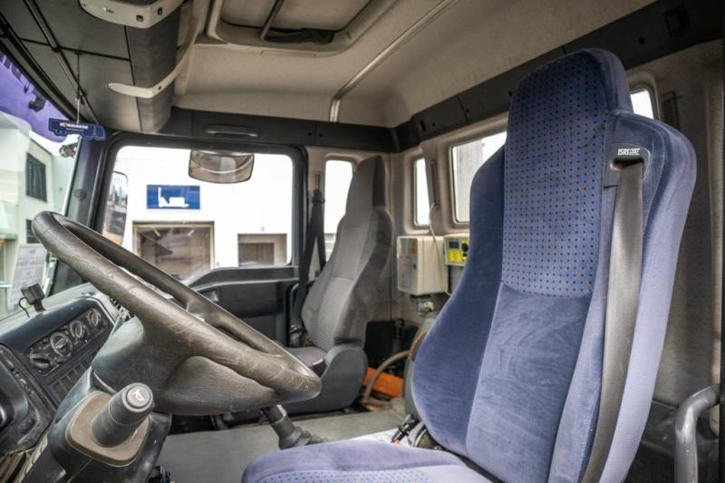 Betonvedējs MAN TGA 32.400BB+LIEBHERR+BAND/TAPIS/THEAM16M: foto 8