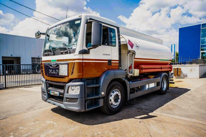 MAN TGS 18.400 BL+MAGYAR 13.500L / 5 COMP - Autocisterna: foto 1 MAN TGS 18.400 BL+MAGYAR 13.500L / 5 COMP - Autocisterna: foto 1