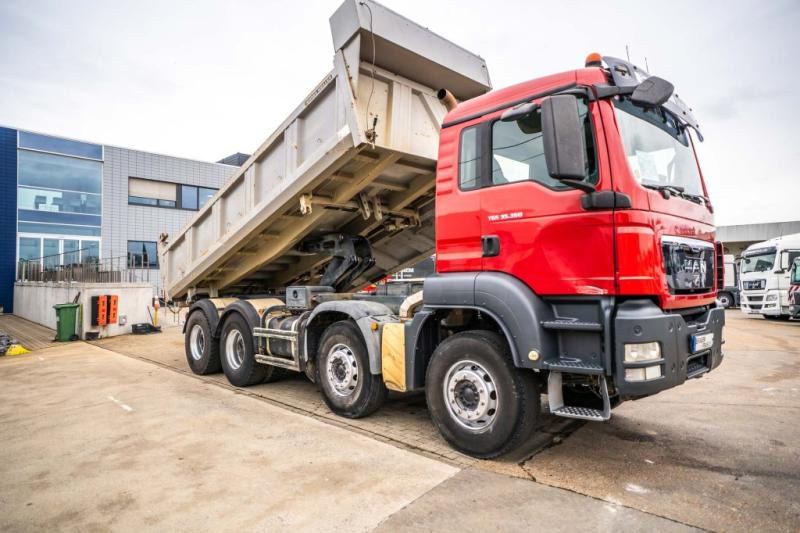 MAN TGS 35.360 BB - Kravas automašīna pašizgāzējs: foto 2 MAN TGS 35.360 BB - Kravas automašīna pašizgāzējs: foto 2