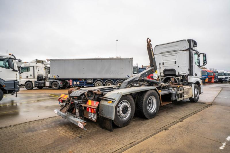 Mercedes ACTROS 2540 +MULTILIFT XP 20-56 - Pacēlājs ar āķi: foto 4 Mercedes ACTROS 2540 +MULTILIFT XP 20-56 - Pacēlājs ar āķi: foto 4