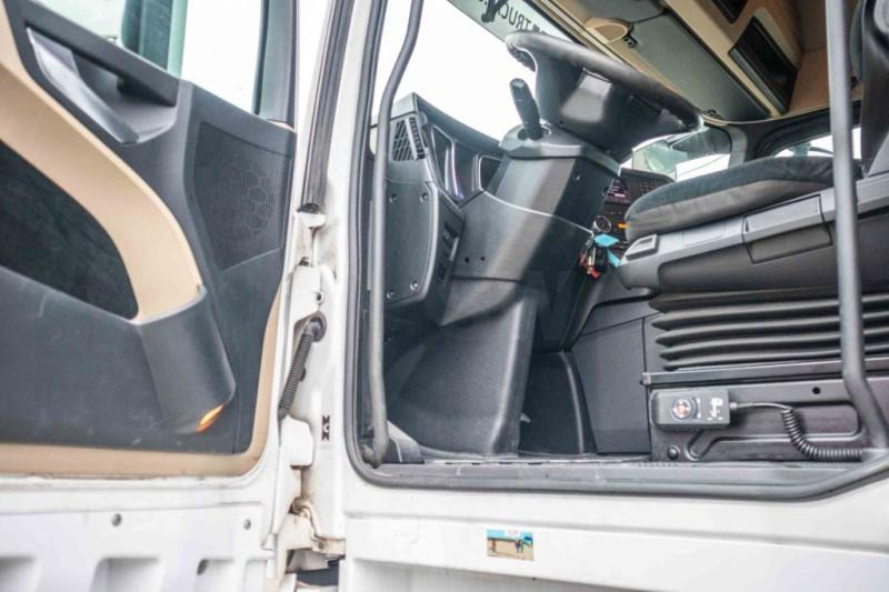 Kravas automašīna ar tentu Mercedes ACTROS 2548-6X2+E6+VOITH-(+remorque: +5.000 € ): foto 8