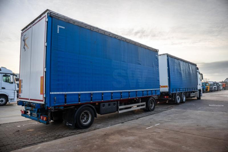 Mercedes ACTROS 2548-6x2+VOITH - Kravas automašīna ar tentu: foto 3 Mercedes ACTROS 2548-6x2+VOITH - Kravas automašīna ar tentu: foto 3