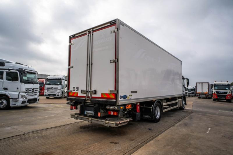 Mercedes ANTOS 1833 +CARRIER SUPRA MULTI 1250Mt+DHOLLANDIA 2.5T - Kravas automašīna refrižerators: foto 4 Mercedes ANTOS 1833 +CARRIER SUPRA MULTI 1250Mt+DHOLLANDIA 2.5T - Kravas automašīna refrižerators: foto 4