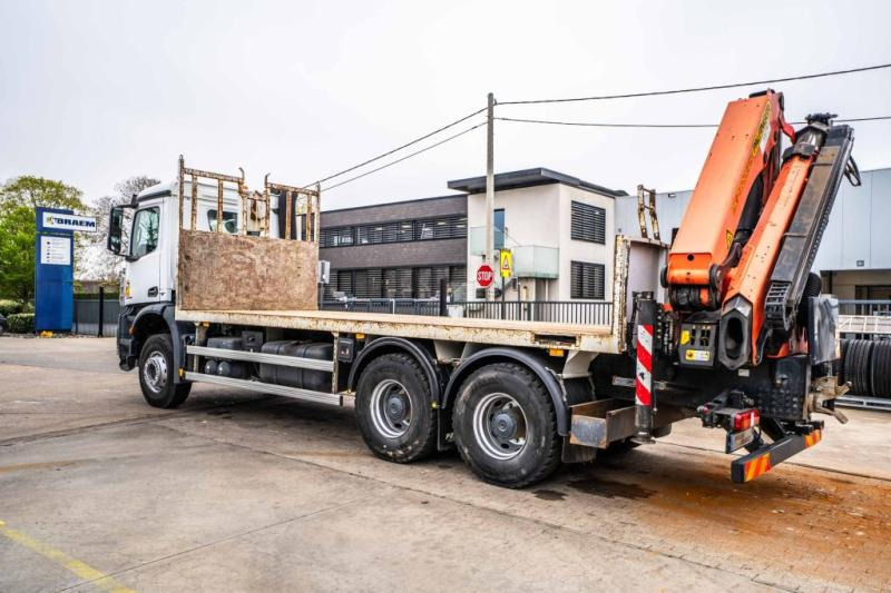 Mercedes AROCS 2648 + PALFINGER 23 T/M + 5 EXT - Bortu kravas automašīna/ Platforma, Kravas auto ar manipulatoru: foto 5 Mercedes AROCS 2648 + PALFINGER 23 T/M + 5 EXT - Bortu kravas automašīna/ Platforma, Kravas auto ar manipulatoru: foto 5