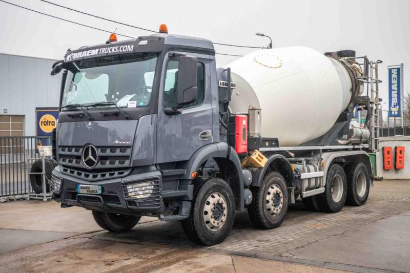 Mercedes AROCS 3236 BB+LIEBHERR 9M3 - Betonvedējs: foto 1 Mercedes AROCS 3236 BB+LIEBHERR 9M3 - Betonvedējs: foto 1