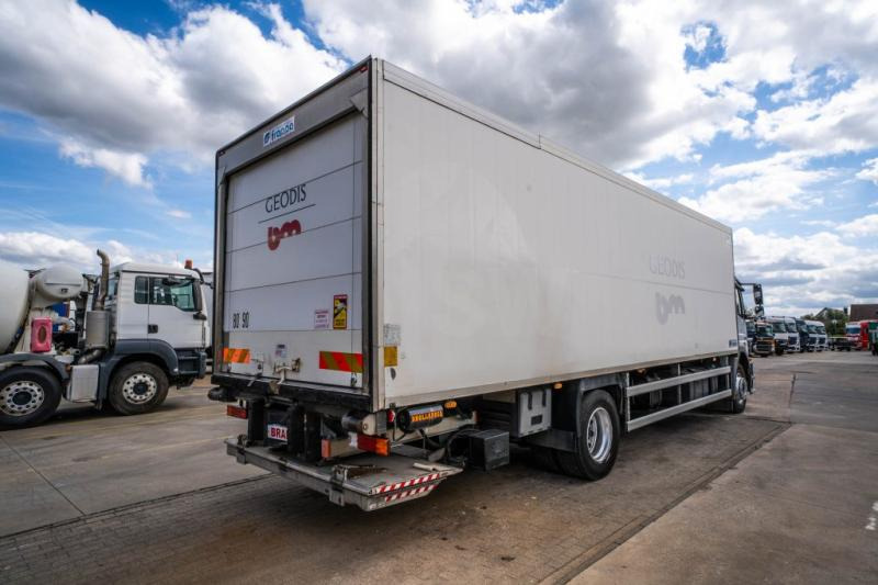 Mercedes AXOR 1829-MP3+ CARRIER - Kravas automašīna refrižerators: foto 4 Mercedes AXOR 1829-MP3+ CARRIER - Kravas automašīna refrižerators: foto 4