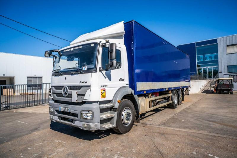 Mercedes AXOR 2533 -6X2 - Kravas automašīna ar slēgto virsbūvi: foto 1 Mercedes AXOR 2533 -6X2 - Kravas automašīna ar slēgto virsbūvi: foto 1