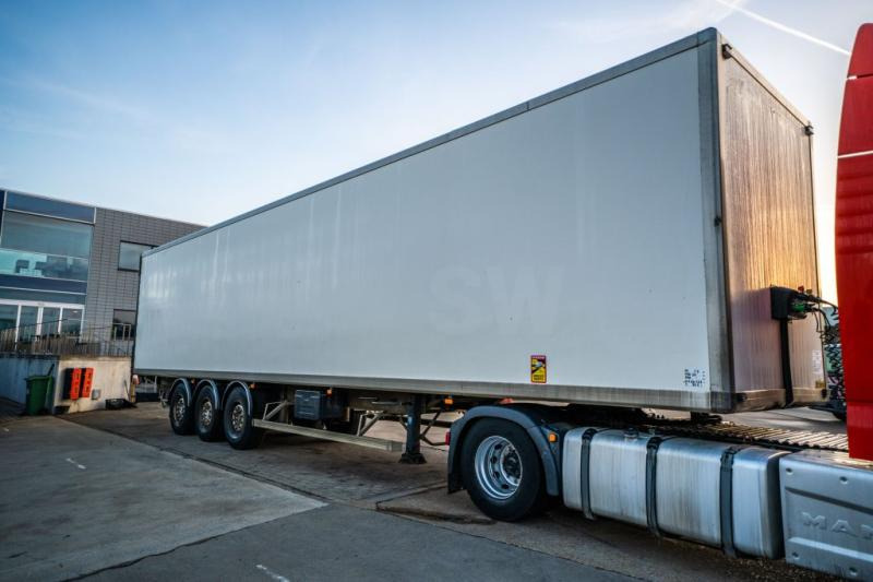 Samro S338D HPF+ PORTE FIT - Puspiekabe: foto 2 Samro S338D HPF+ PORTE FIT - Puspiekabe: foto 2