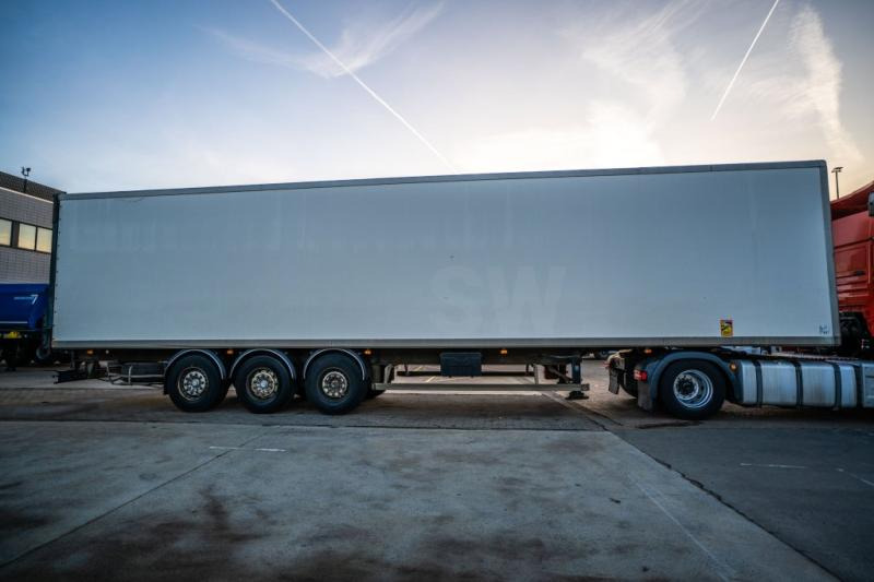 Samro S338D HPF+ PORTE FIT - Puspiekabe: foto 3 Samro S338D HPF+ PORTE FIT - Puspiekabe: foto 3
