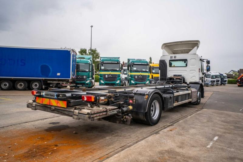 Renault D WIDE 380 DXI+DHOLLANDIA 1.5 T - Konteineru vedējs/ Kravas automašīna ar noņemamā virsbūve: foto 4 Renault D WIDE 380 DXI+DHOLLANDIA 1.5 T - Konteineru vedējs/ Kravas automašīna ar noņemamā virsbūve: foto 4