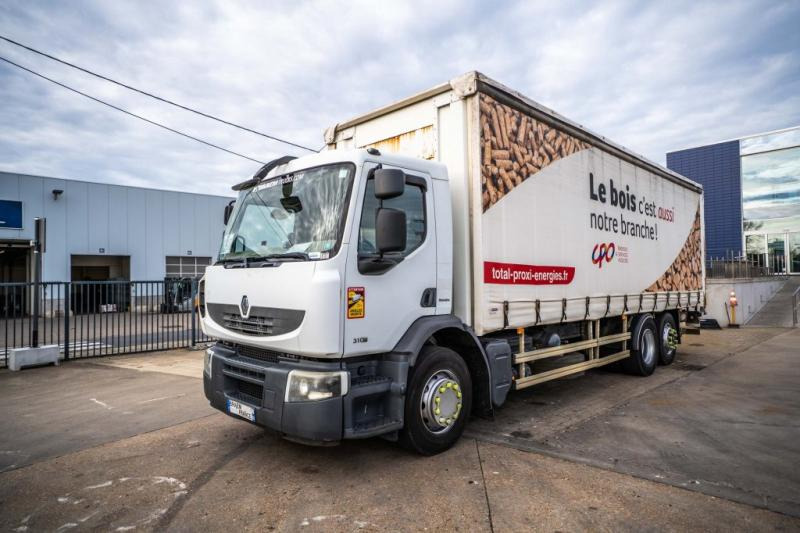 Renault PREMIUM 310 6X2 + Palfinger 2.5T - Kravas automašīna ar tentu: foto 1 Renault PREMIUM 310 6X2 + Palfinger 2.5T - Kravas automašīna ar tentu: foto 1