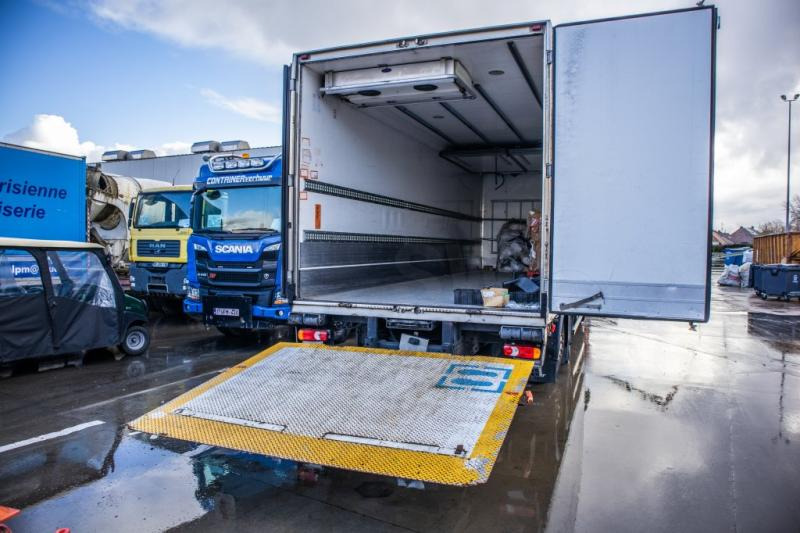 Renault PREMIUM 310DXI+E5+CARRIER+ENGINE PROBLEM - Kravas automašīna refrižerators: foto 5 Renault PREMIUM 310DXI+E5+CARRIER+ENGINE PROBLEM - Kravas automašīna refrižerators: foto 5