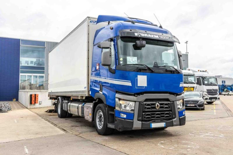 Renault T460+E6 - Kravas automašīna ar tentu: foto 3 Renault T460+E6 - Kravas automašīna ar tentu: foto 3