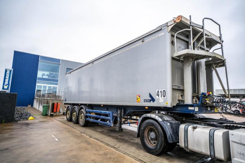 Stas STAS S300CX- ALU-52m3 (GRAIN/CEREALIERE/GETREIDE) - Puspiekabe pašizgāzējs: foto 2 Stas STAS S300CX- ALU-52m3 (GRAIN/CEREALIERE/GETREIDE) - Puspiekabe pašizgāzējs: foto 2