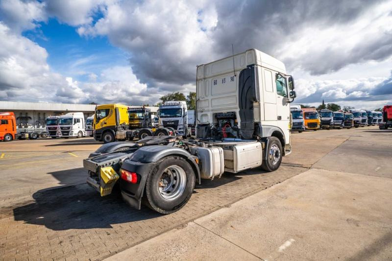DAF XF 480 (50 T.)+ HYDRAULIQUE - Vilcējs: foto 5 DAF XF 480 (50 T.)+ HYDRAULIQUE - Vilcējs: foto 5