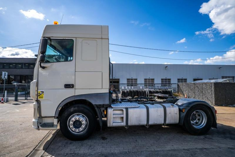DAF XF 480 (50 T.)+ HYDRAULIQUE - Vilcējs: foto 2 DAF XF 480 (50 T.)+ HYDRAULIQUE - Vilcējs: foto 2