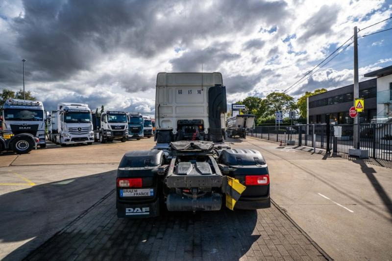 DAF XF 480 (50 T.)+ HYDRAULIQUE - Vilcējs: foto 4 DAF XF 480 (50 T.)+ HYDRAULIQUE - Vilcējs: foto 4