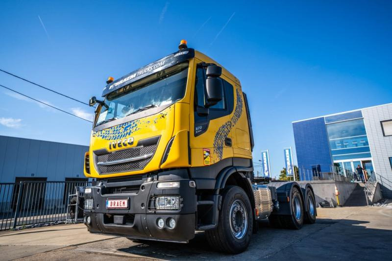 Iveco 570 W-WAY + INTARDER+HYDR. - Vilcējs: foto 1 Iveco 570 W-WAY + INTARDER+HYDR. - Vilcējs: foto 1