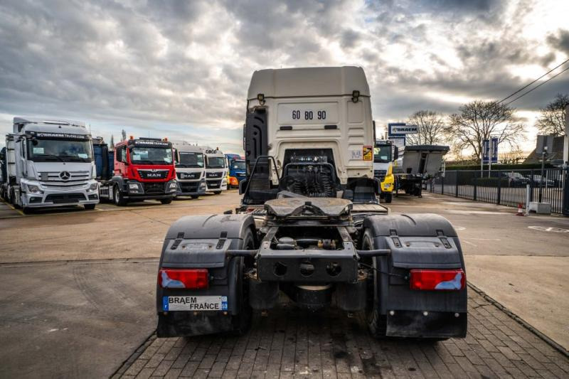 MAN TGS 18.460 BLS LX + INTARDER + HYDR - Vilcējs: foto 5 MAN TGS 18.460 BLS LX + INTARDER + HYDR - Vilcējs: foto 5