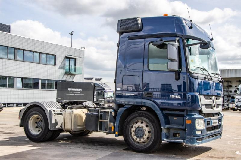 Mercedes ACTROS 1846 LS-MP3+HYDR. - Vilcējs: foto 3 Mercedes ACTROS 1846 LS-MP3+HYDR. - Vilcējs: foto 3