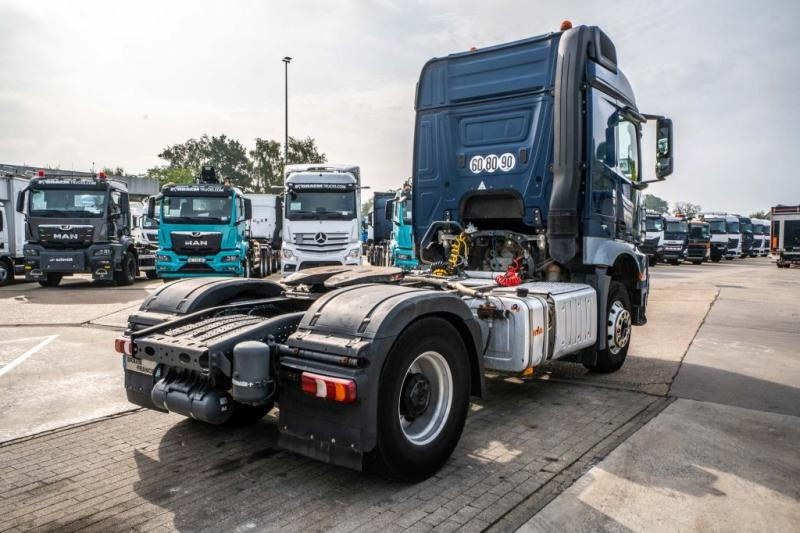 Mercedes AROCS 1843 LS ( NO ACTROS)+BIG AXLE +HYDR. - Vilcējs: foto 4 Mercedes AROCS 1843 LS ( NO ACTROS)+BIG AXLE +HYDR. - Vilcējs: foto 4