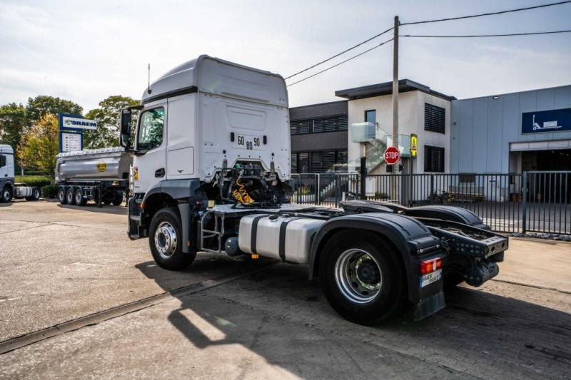 Mercedes AROCS 1843 LS ( NO ACTROS) - Vilcējs: foto 5 Mercedes AROCS 1843 LS ( NO ACTROS) - Vilcējs: foto 5