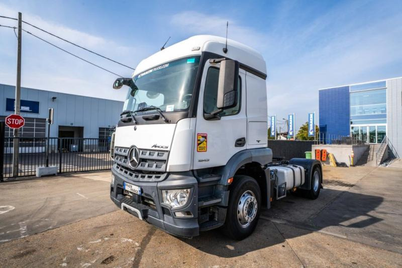 Mercedes AROCS 1843 LS ( NO ACTROS) - Vilcējs: foto 1 Mercedes AROCS 1843 LS ( NO ACTROS) - Vilcējs: foto 1