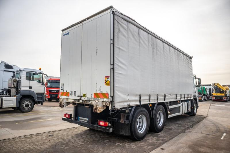 Volvo FM330-6x2-10 pneus/tires-intarder - Kravas automašīna ar tentu: foto 3 Volvo FM330-6x2-10 pneus/tires-intarder - Kravas automašīna ar tentu: foto 3