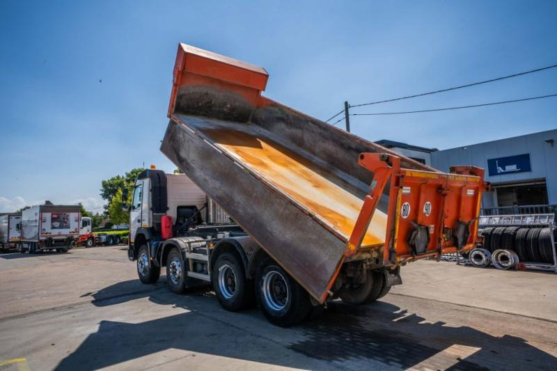 Volvo FMX 460 - Kravas automašīna pašizgāzējs: foto 5 Volvo FMX 460 - Kravas automašīna pašizgāzējs: foto 5