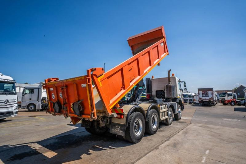 Volvo FMX 460 - Kravas automašīna pašizgāzējs: foto 4 Volvo FMX 460 - Kravas automašīna pašizgāzējs: foto 4