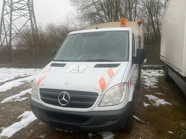 Mercedes-Benz Sprinter - Komercauto pašizgāzējs: foto 4 Mercedes-Benz Sprinter - Komercauto pašizgāzējs: foto 4