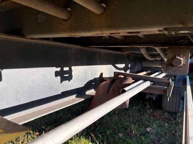 Stas Stas Reisch Walkingfloor - Puspiekabe kustīgās grīdas: foto 5 Stas Stas Reisch Walkingfloor - Puspiekabe kustīgās grīdas: foto 5