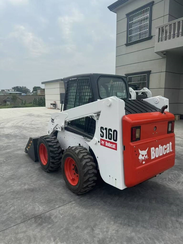 Bobcat S 160 - Kompaktiekrāvējs: foto 5 Bobcat S 160 - Kompaktiekrāvējs: foto 5