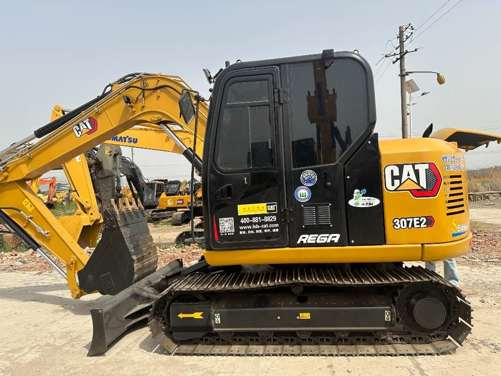 CAT 307E2 - Mini-ekskavators: foto 3 CAT 307E2 - Mini-ekskavators: foto 3