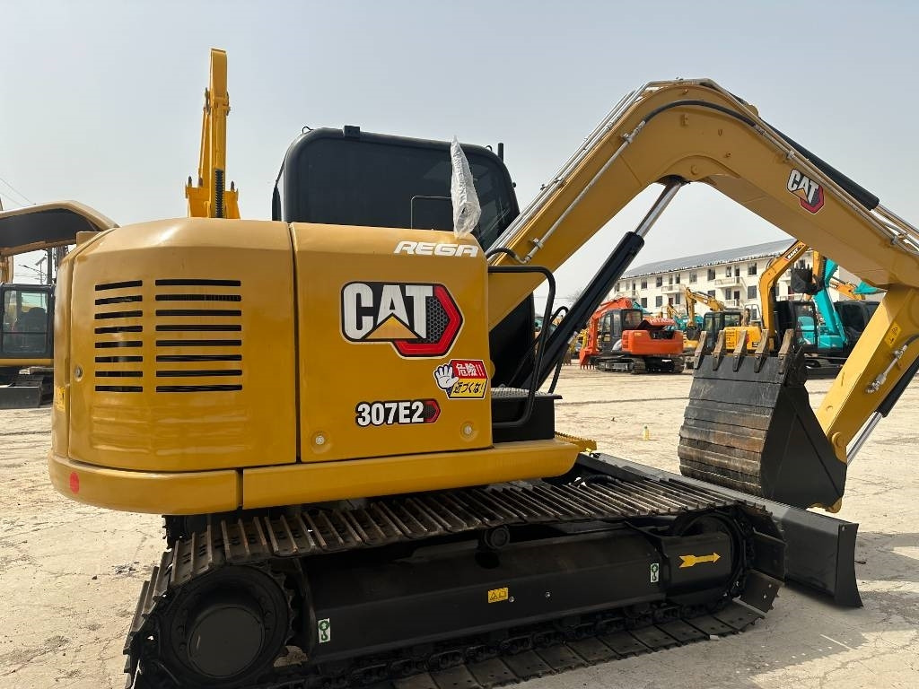 CAT 307E2 - Mini-ekskavators: foto 3 CAT 307E2 - Mini-ekskavators: foto 3