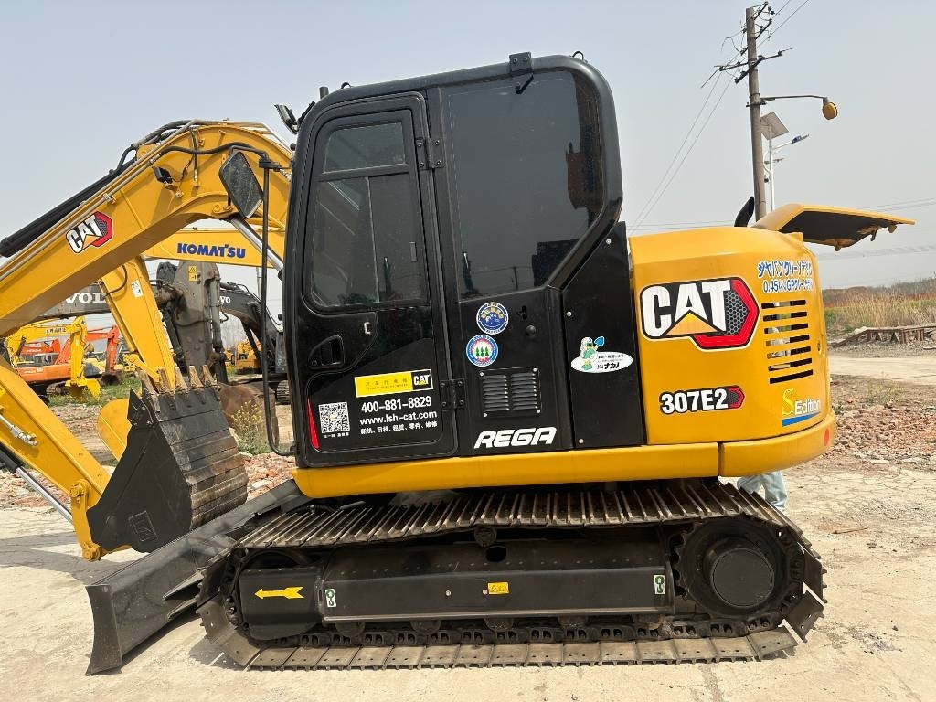CAT 307E2 - Mini-ekskavators: foto 2 CAT 307E2 - Mini-ekskavators: foto 2