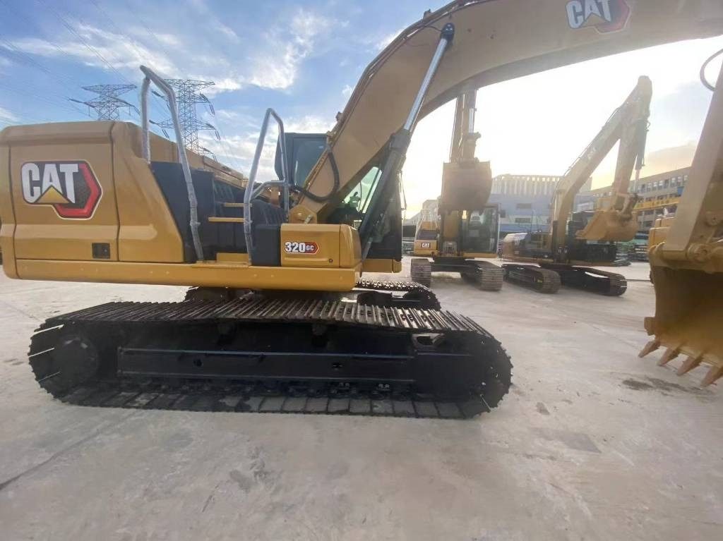 CAT 320 GC - Kāpurķēžu ekskavators: foto 4 CAT 320 GC - Kāpurķēžu ekskavators: foto 4